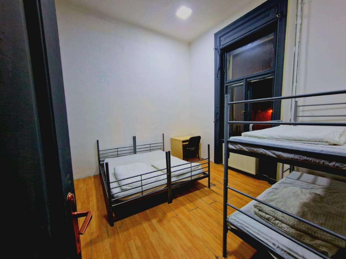Casa Centrico Hostel Boedapest Buitenkant foto